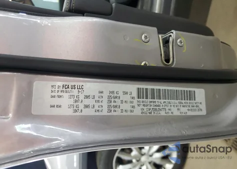 2018 Jeep Cherokee Limited z USA, uszkodzony, nr VIN 1C4PJMDB9JD547776